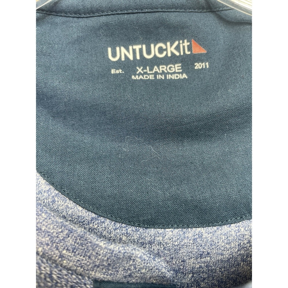 UntuckIt Mens Size XL Blue Heathered Henley Shirt (M38) EUC - Picture 2 of 4